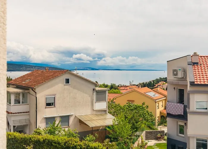 Krk With Jacuzzi Apartament *