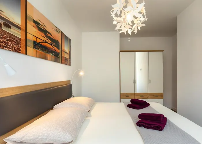 Apartman Krk With Jacuzzi *